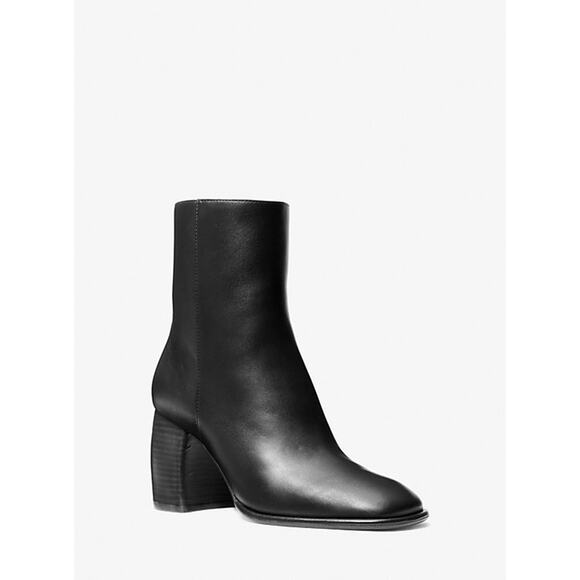 MICHAEL KORS BRITT HEELED BOOT IN BLACK TUMBLED LEATHER SZ 7.5 $255 MSRP - Picture 4 of 10